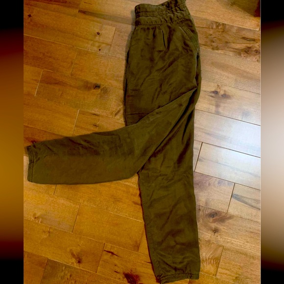 Aritzia Wilfred Lyocell pants - Picture 1 of 2